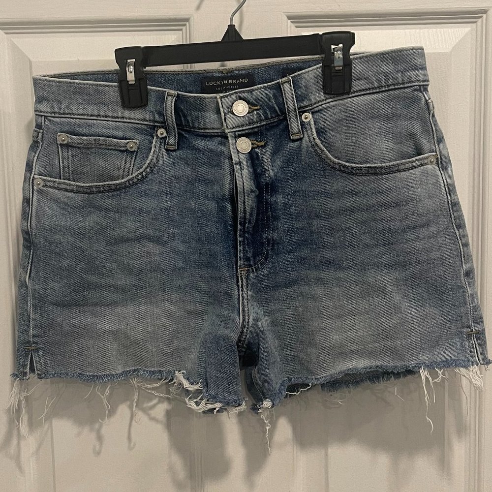 Lucky Brand Mid-Rise Relaxed Distressed Denim Short Size 8/29